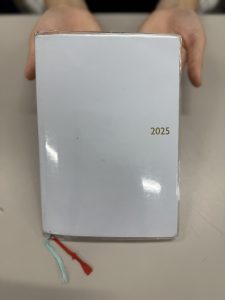 高2の生徒の手帳。ロフト限定モデル